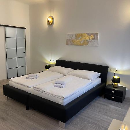 Fancy Apartment In The City Center Vienna Exterior photo
